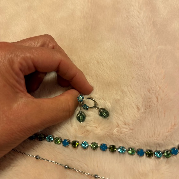 MARIANA Jewelry Set - Picture 6 of 8